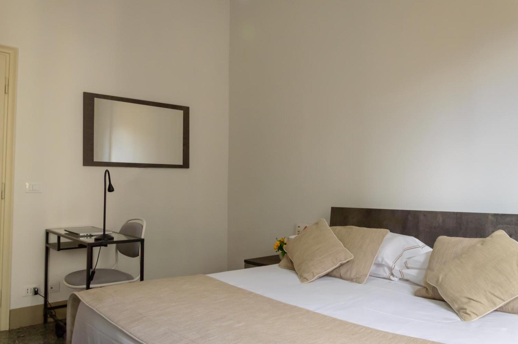 Homelink Firenze - Charlotte Eksteriør billede
